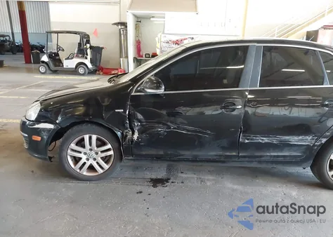 2007 Volkswagen Jetta Wolfsburg Edition z USA, uszkodzony, nr VIN 3VWEF71K47M073079